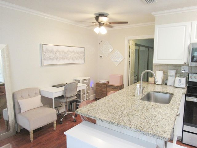 719 MOUNT VERNON STREET 8, Orlando, FL 32803