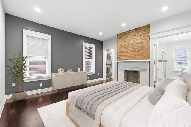 6055 Stanton Ave, Highland Park, PA 15206