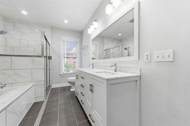 6055 Stanton Ave, Highland Park, PA 15206