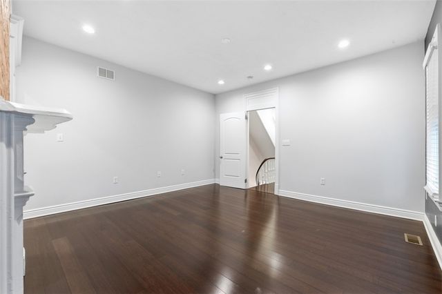 6055 Stanton Ave, Highland Park, PA 15206