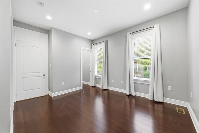 6055 Stanton Ave, Highland Park, PA 15206
