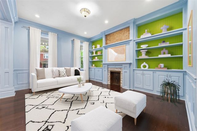 6055 Stanton Ave, Highland Park, PA 15206