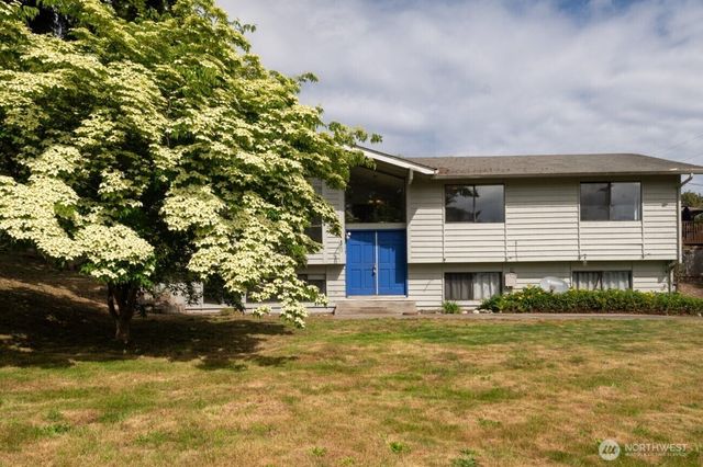 1702 Browns Point Boulevard, Tacoma, WA 98422