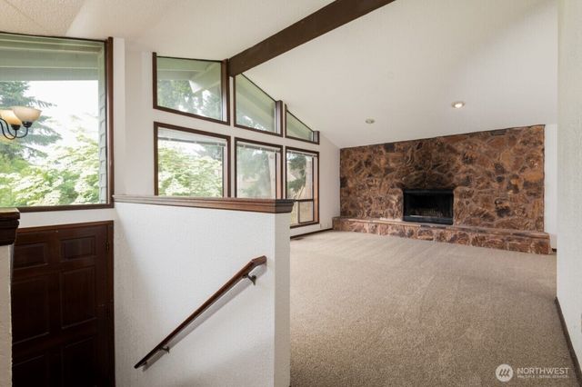 1702 Browns Point Boulevard, Tacoma, WA 98422