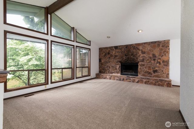 1702 Browns Point Boulevard, Tacoma, WA 98422