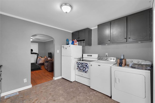 105 Nalley Street, Easley, SC 29640