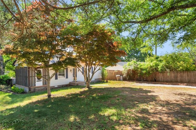 105 Nalley Street, Easley, SC 29640