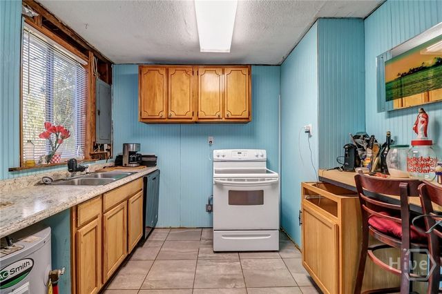 155 Burton Road, Savannah, GA 31405
