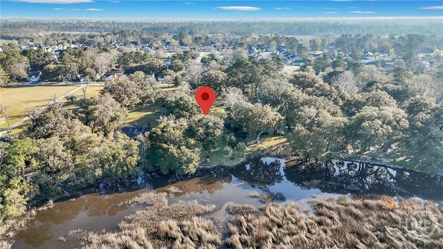 155 Burton Road, Savannah, GA 31405