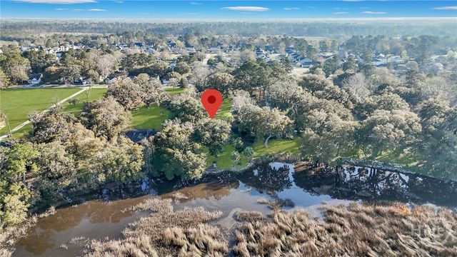 155 Burton Road, Savannah, GA 31405