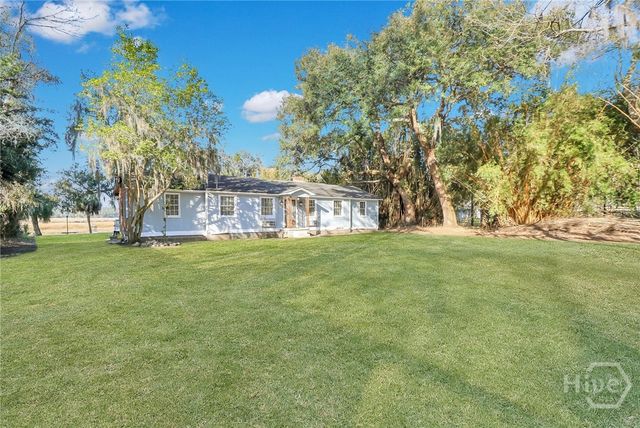 155 Burton Road, Savannah, GA 31405