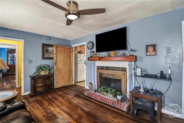 155 Burton Road, Savannah, GA 31405
