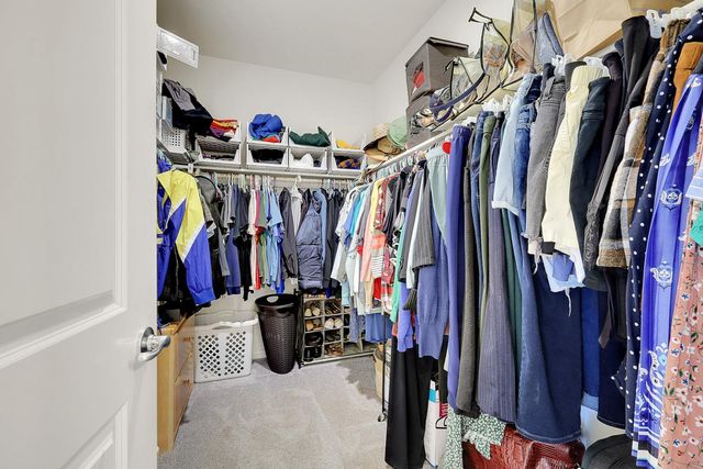 2011 Coffee Creek Way, Plumas Lake, CA 95961