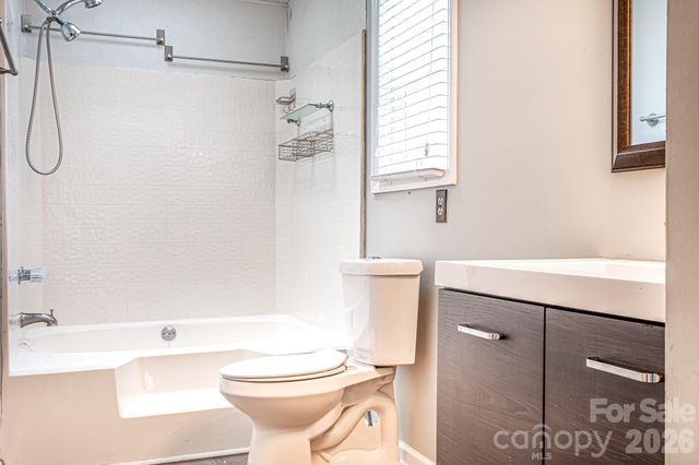 11230 Mallard Crossing Drive, Charlotte, NC 28262