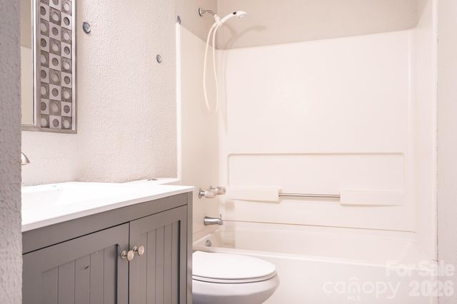 11230 Mallard Crossing Drive, Charlotte, NC 28262