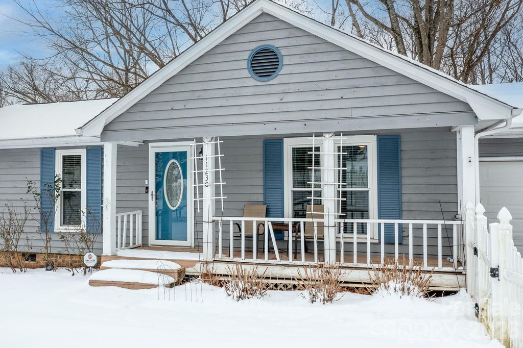 11230 Mallard Crossing Drive, Charlotte, NC 28262