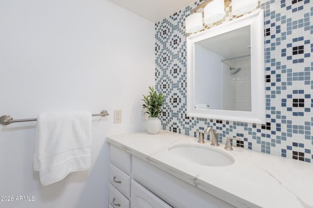 5550 N 12th Street 8, Phoenix, AZ 85014