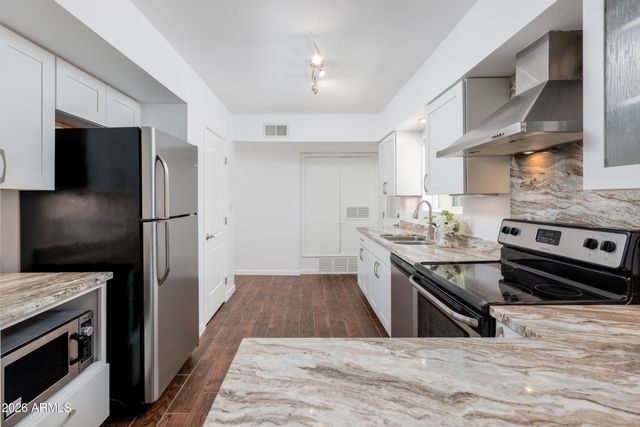 5550 N 12th Street 8, Phoenix, AZ 85014