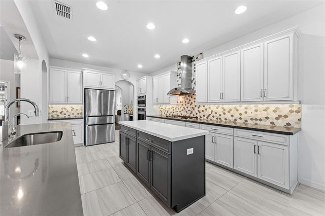 7389 JOHN HANCOCK DRIVE, Winter Garden, FL 34787