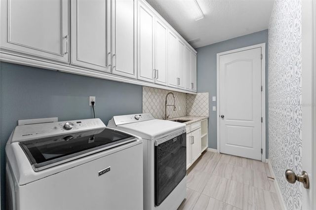 7389 JOHN HANCOCK DRIVE, Winter Garden, FL 34787