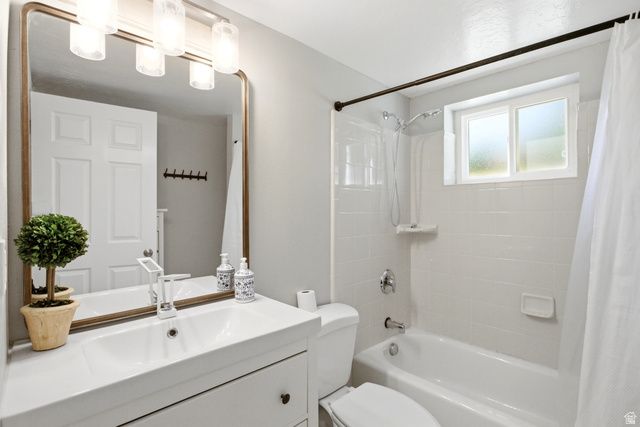 914 E CASA BLANCO AVE. AVE, Midvale, UT 84047