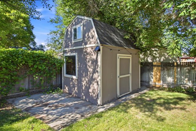 914 E CASA BLANCO AVE. AVE, Midvale, UT 84047