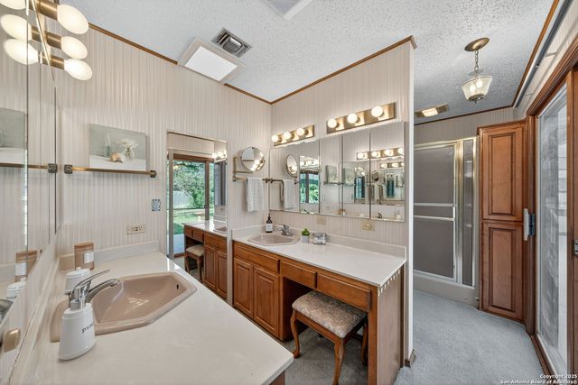 109 Cueva, San Antonio, TX 78232