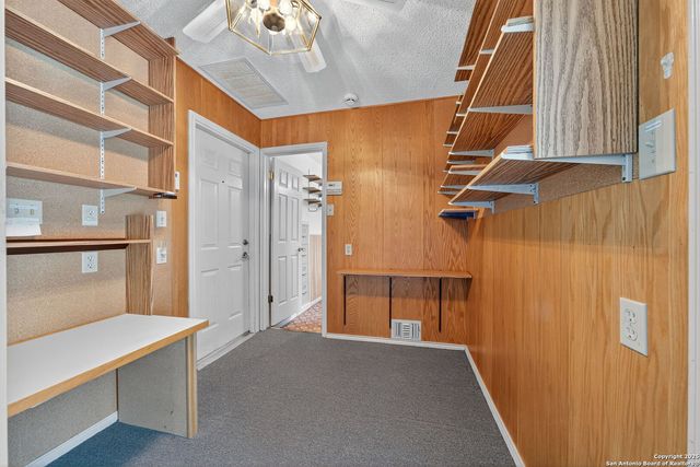 109 Cueva, San Antonio, TX 78232