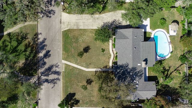 109 Cueva, San Antonio, TX 78232