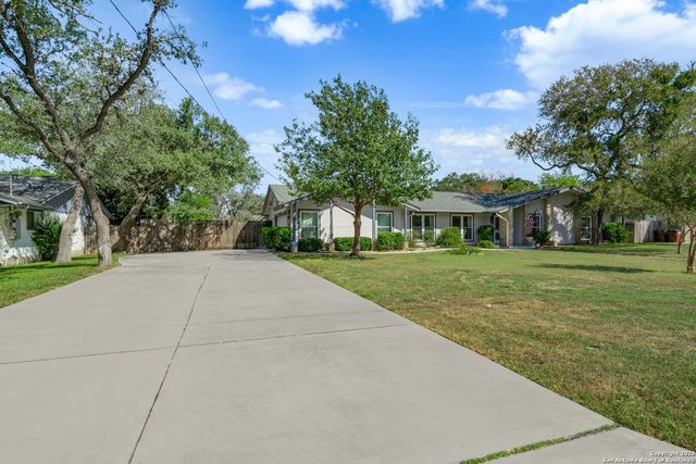 109 Cueva, San Antonio, TX 78232