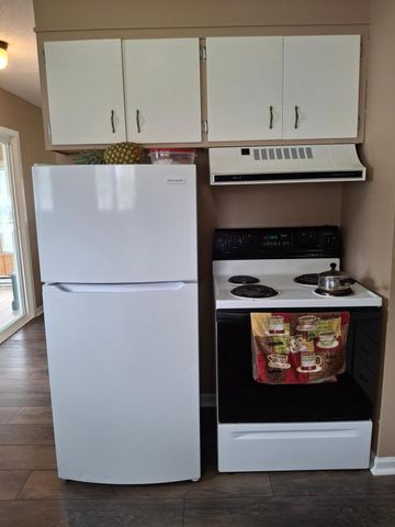 1102 19th Street N, Moorhead, MN 56560