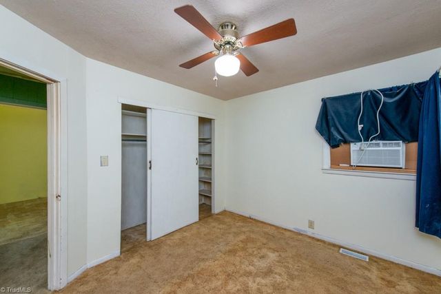 3316 Pine Valley Road, High Point, NC 27265