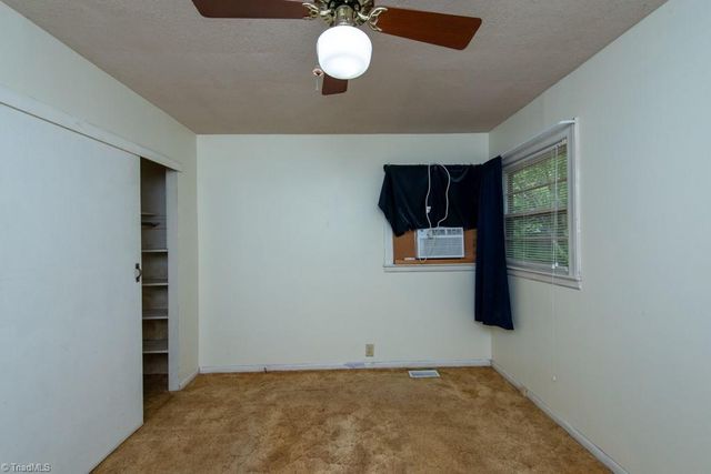 3316 Pine Valley Road, High Point, NC 27265