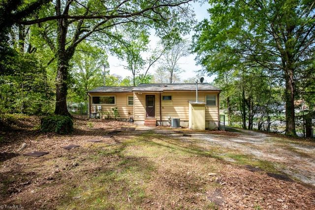 3316 Pine Valley Road, High Point, NC 27265