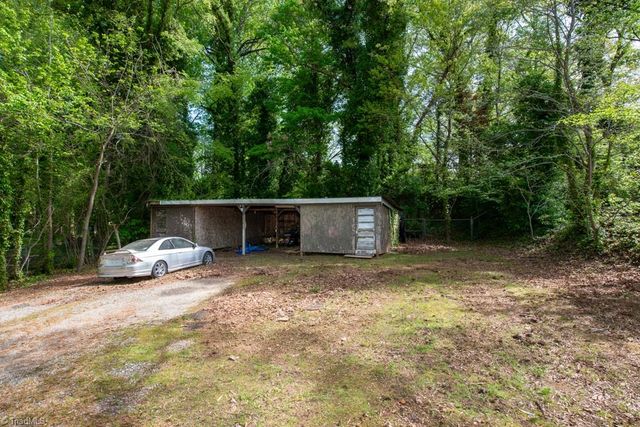 3316 Pine Valley Road, High Point, NC 27265