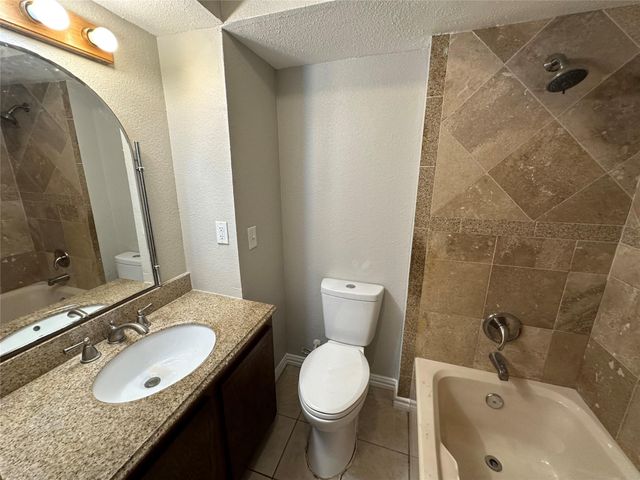 658 Warsaw Street, Bayou Vista, TX 77563
