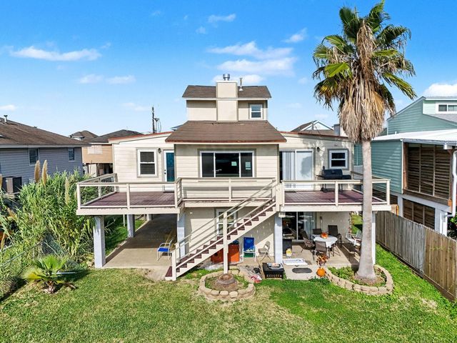 658 Warsaw Street, Bayou Vista, TX 77563