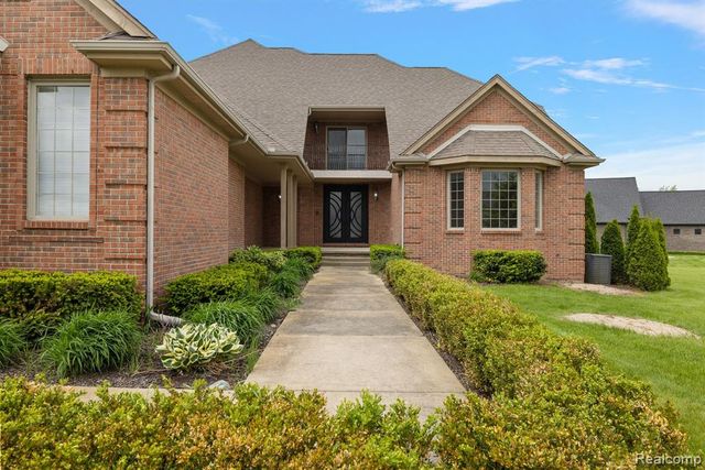 66701 Notre Dame Boulevard, Washington, MI 48095