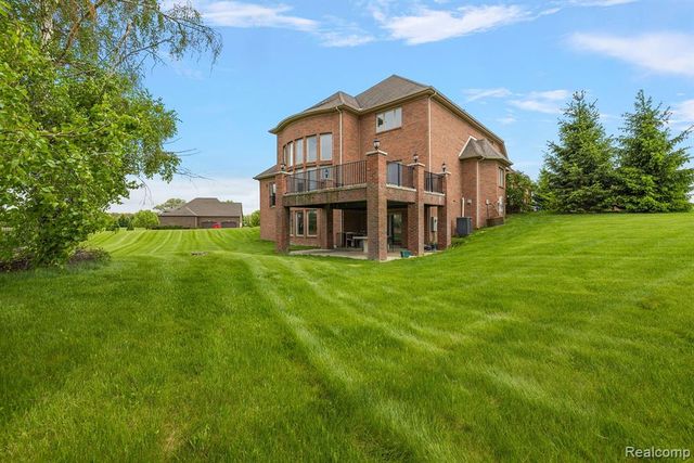 66701 Notre Dame Boulevard, Washington, MI 48095