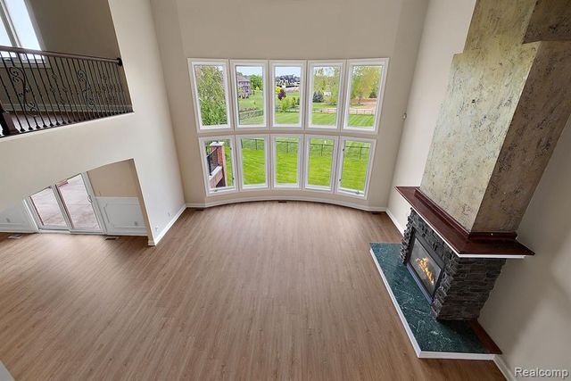 66701 Notre Dame Boulevard, Washington, MI 48095