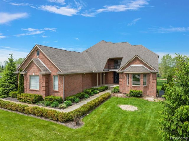 66701 Notre Dame Boulevard, Washington, MI 48095