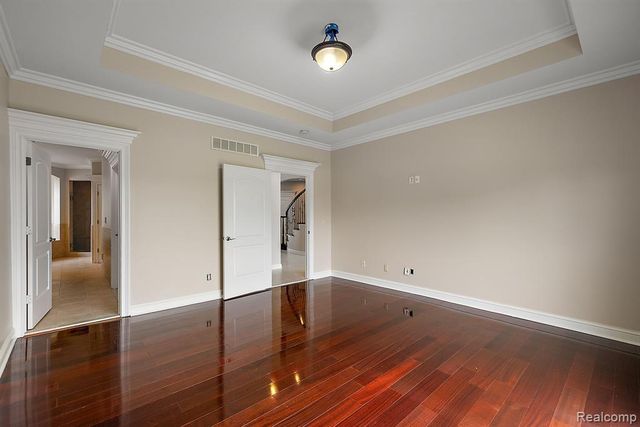 66701 Notre Dame Boulevard, Washington, MI 48095