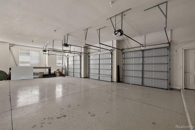 66701 Notre Dame Boulevard, Washington, MI 48095