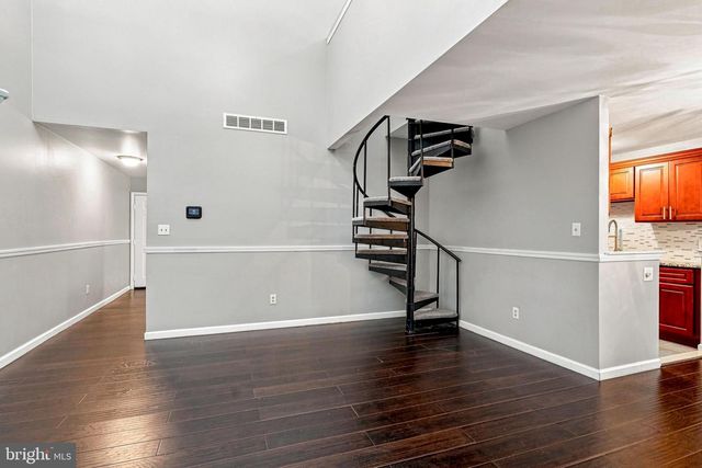 137 TAVISTOCK, Cherry Hill, NJ 08034