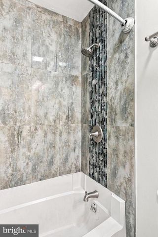 137 TAVISTOCK, Cherry Hill, NJ 08034