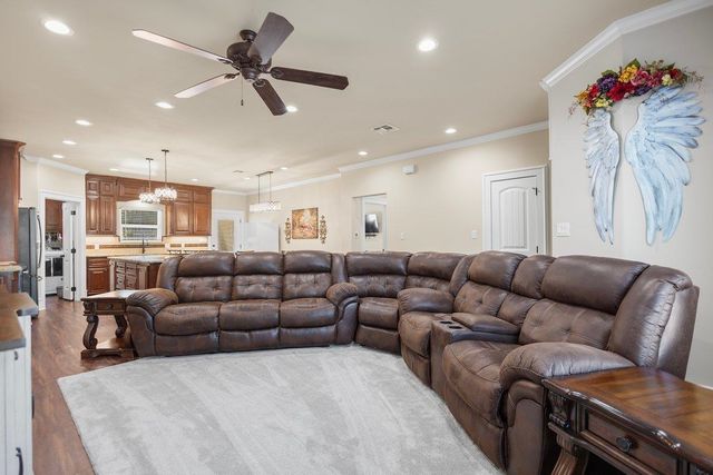 1148 CR 3138, Mount Enterprise, TX 75681