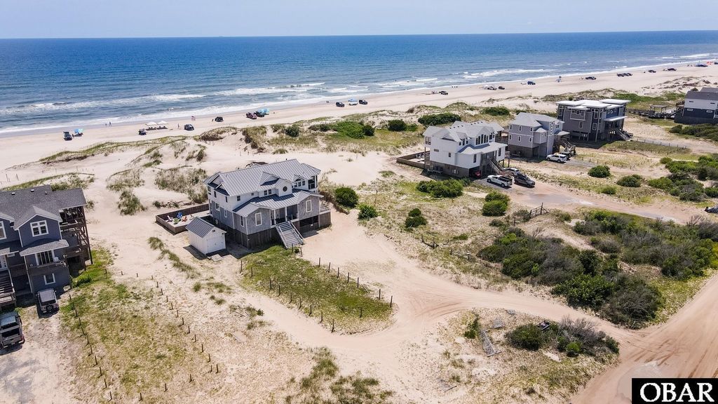 Image 4 of property listing at 2017 Sandfiddler Road Lot B, Corolla, NC 27927