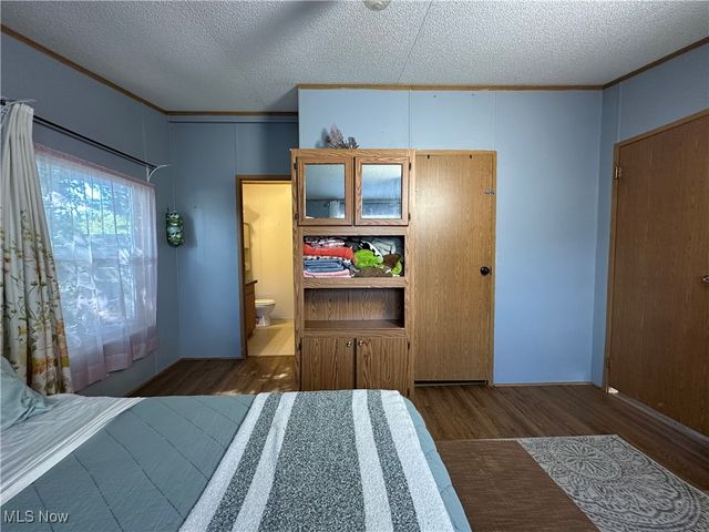 60 Flamingo Avenue, Amherst, OH 44001