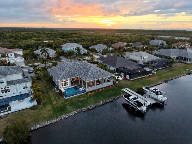 813 MANNS HARBOR DRIVE, Apollo Beach, FL 33572