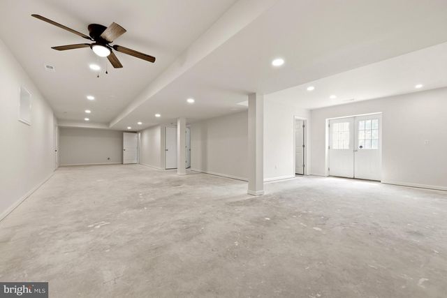 512 W ROCKY RUN RD, Fredericksburg, VA 22406
